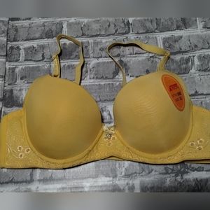👜NWT Yili 34C yellow bra.‎